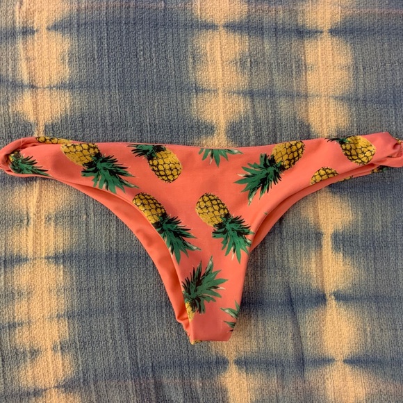 Wildfox Pineapple Brazilian Bikini Bottom - Picture 4 of 5
